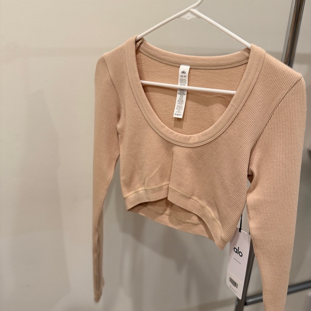 ALO Yoga Women's Beige Long Sleeve Bodysuit